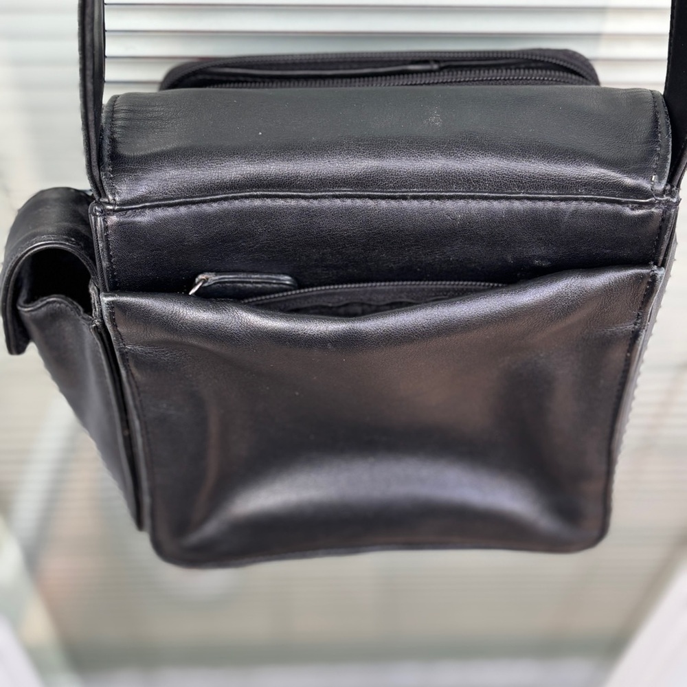 Vintage Roots Unisex Crossbody Mini Messenger Bag with Multiple Pockets/Storage - Picture 7 of 9
